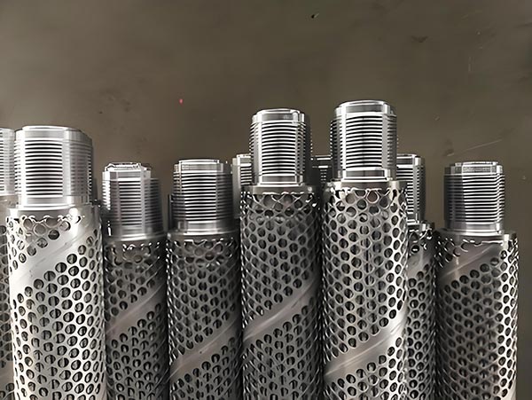 pleated metal filter candle for large area polymer filter