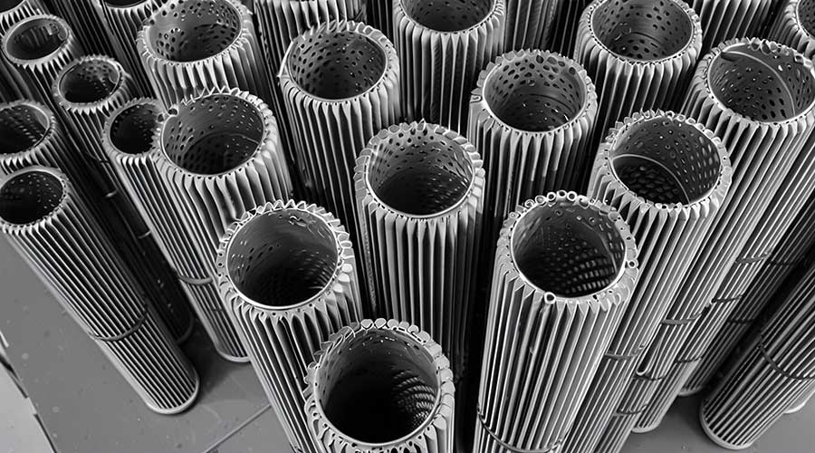 section view of sintered metal fiber felt pleated filter element