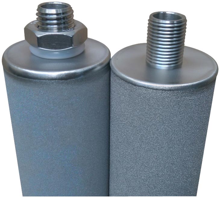 end fitting sintered with the porous metal powder